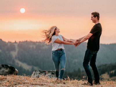 Engagement Photography Ideas Poses