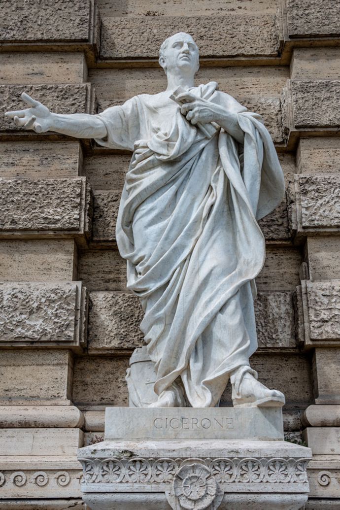 Photo de statue de Cicéron