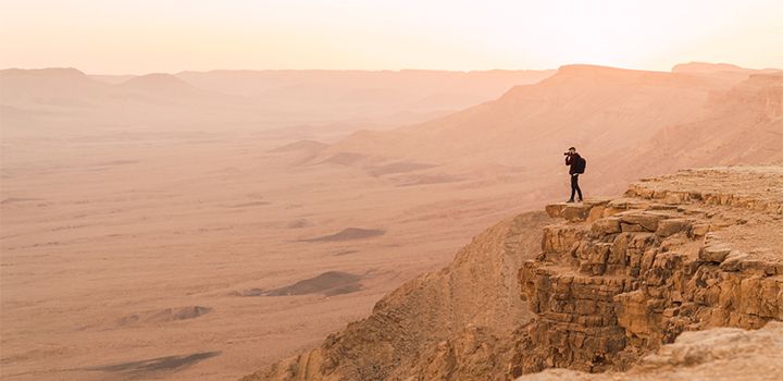 砂漠で写真撮影 砂漠写真の基礎知識 Adobe