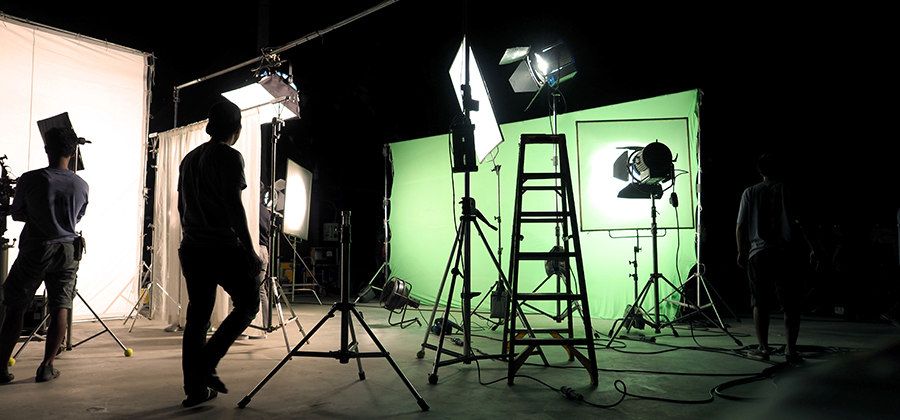 What is a Green Screen Used For and How Do They Work?