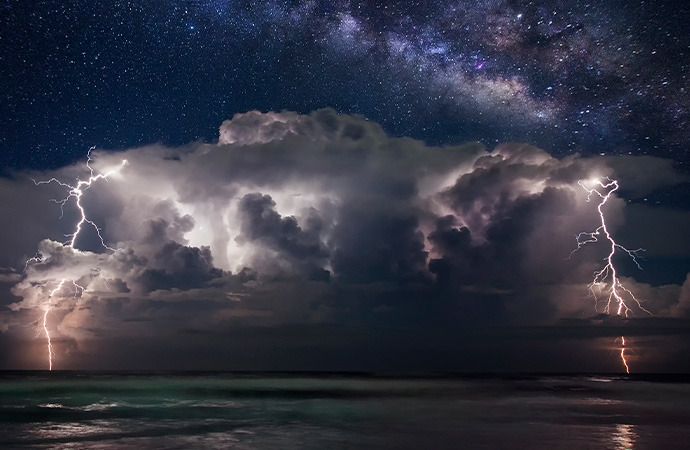 Lightning And Storm Photography For Beginners Adobe