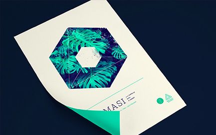 모바일 툴로 홀리데이 카드 만들기