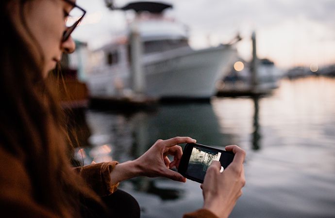 Pasar imágenes de una cámara reflex al celular 